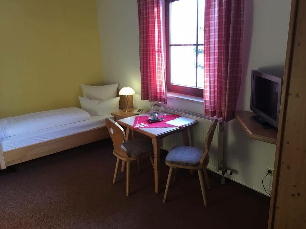 Werdau Hotel In Der Muehle מראה חיצוני תמונה